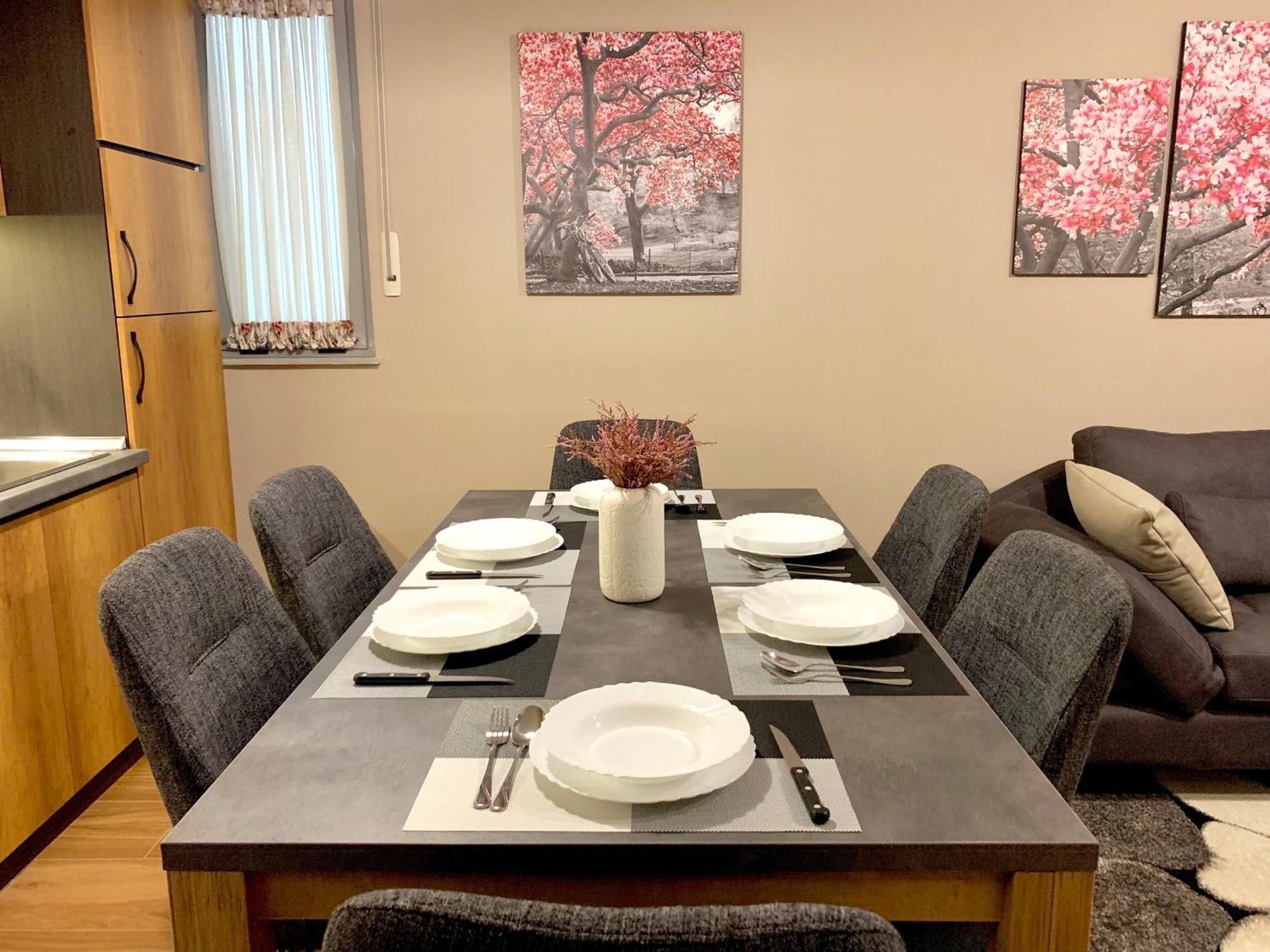 Eka Luxury Apartments Dıraç Dış mekan fotoğraf