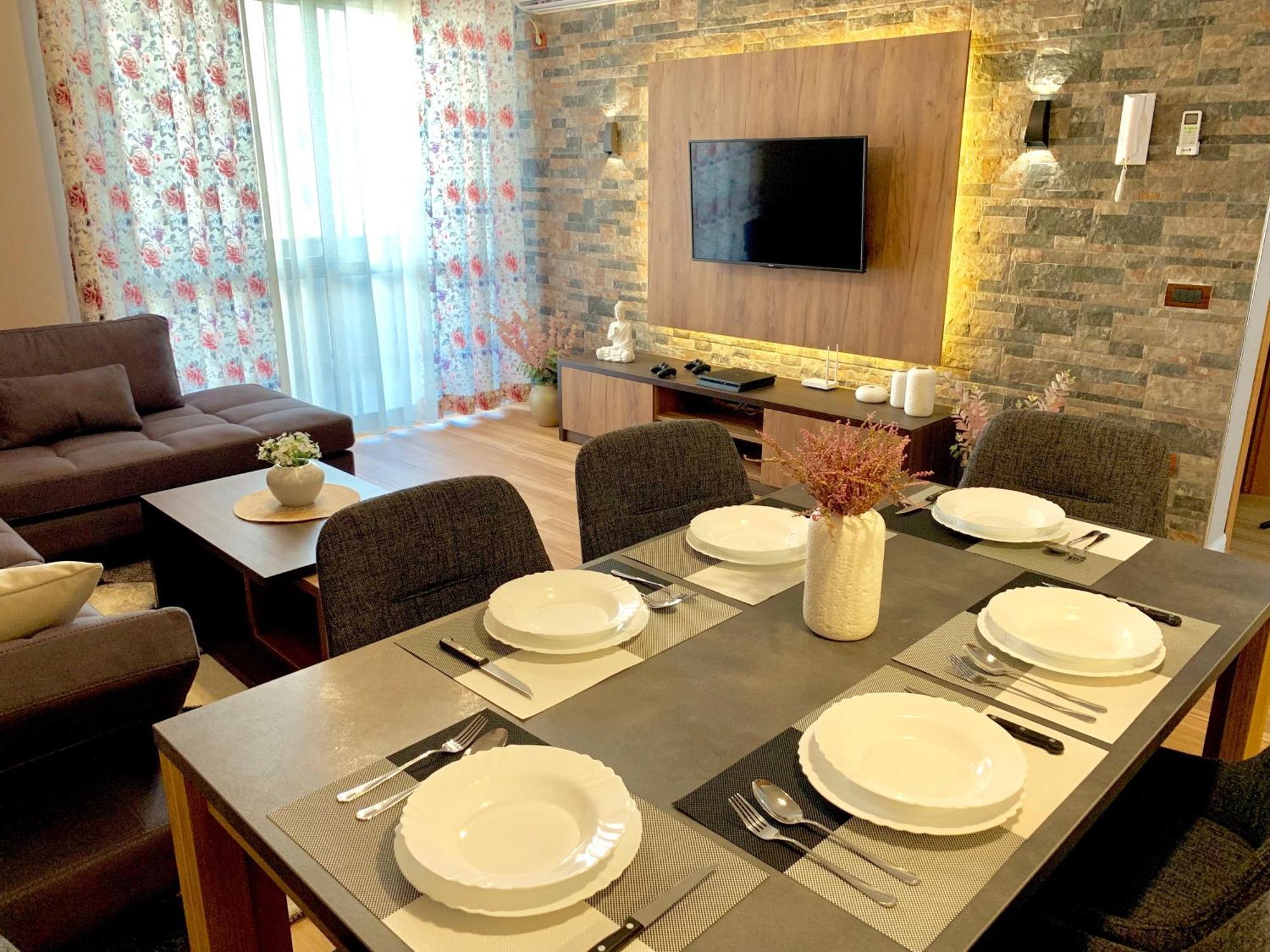 Eka Luxury Apartments Dıraç Dış mekan fotoğraf